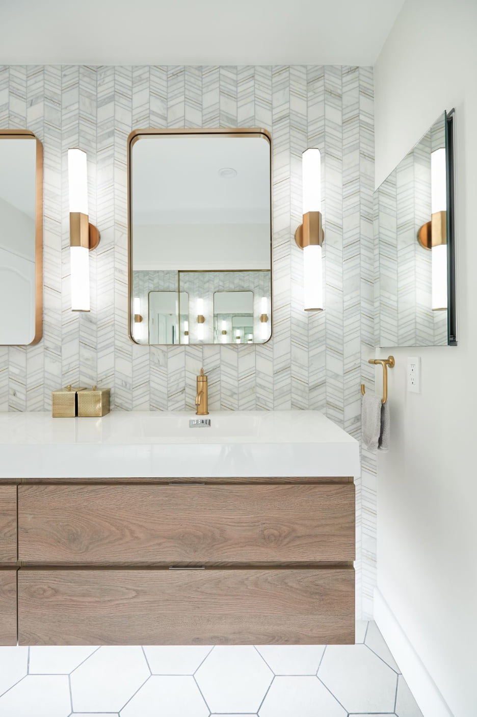 Bathroom Renovation / Home - image 1